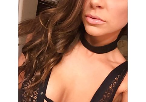 PURE TABOO اسکورت تحقیر جوراب ساق بلند سکسی شده توسط بازرگانان - عمومی فاک